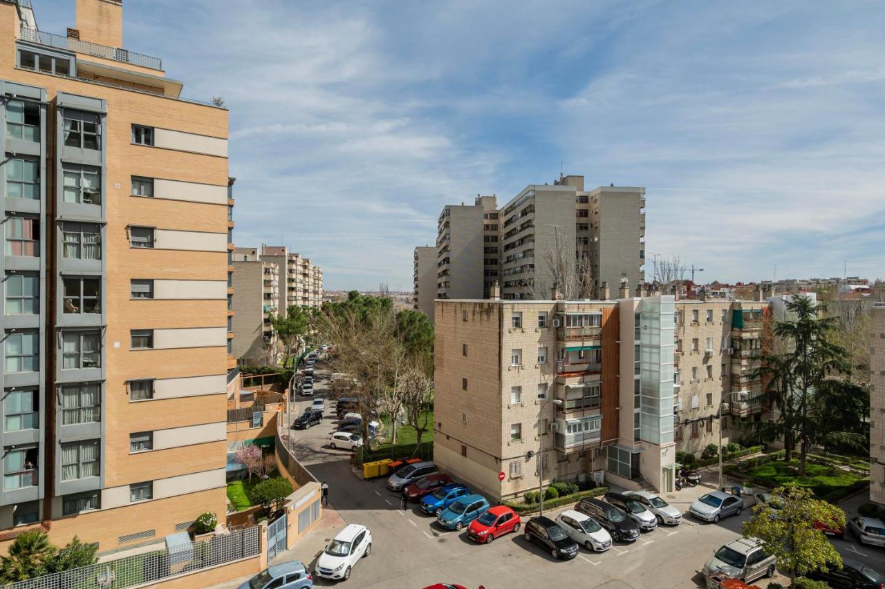 For You Rentals Moderno Apartamento Temporal Cerca Zoo Y Del Parque De Atracciones Ceb76 Madrid Exteriör bild